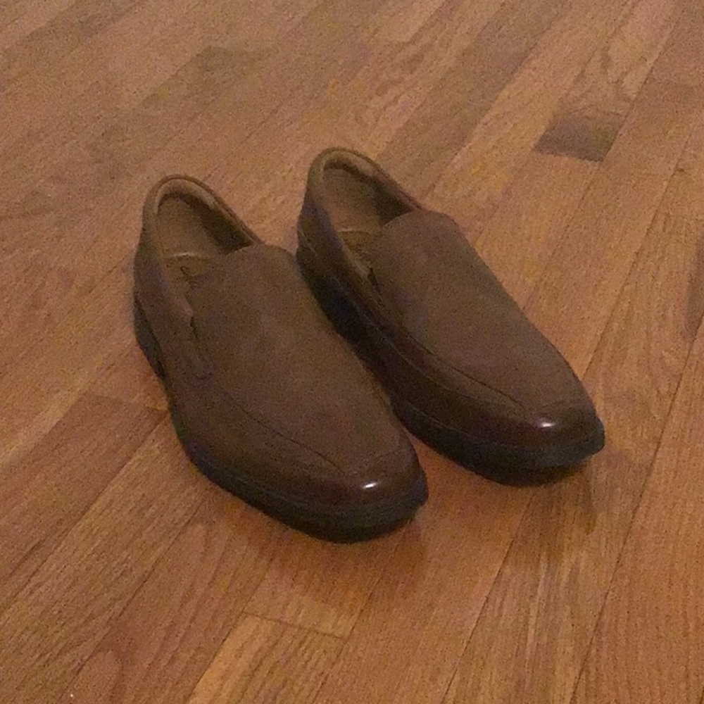 Dark Tan Leather Shoe